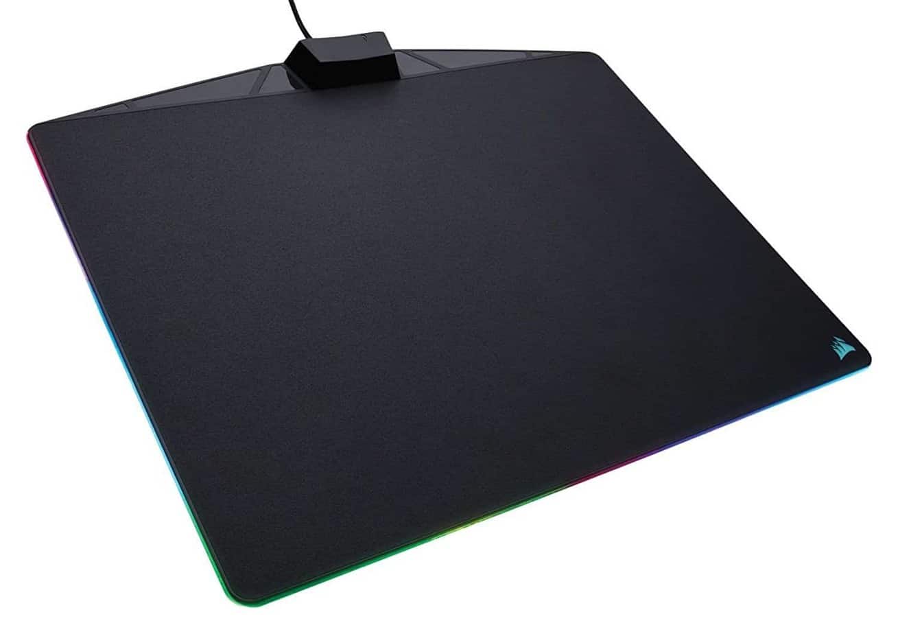 CORSAIR MM800 Polaris RGB Mouse Pad