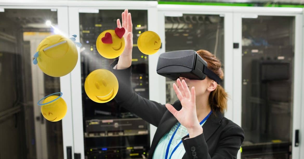 Ultimate VR HeadSet