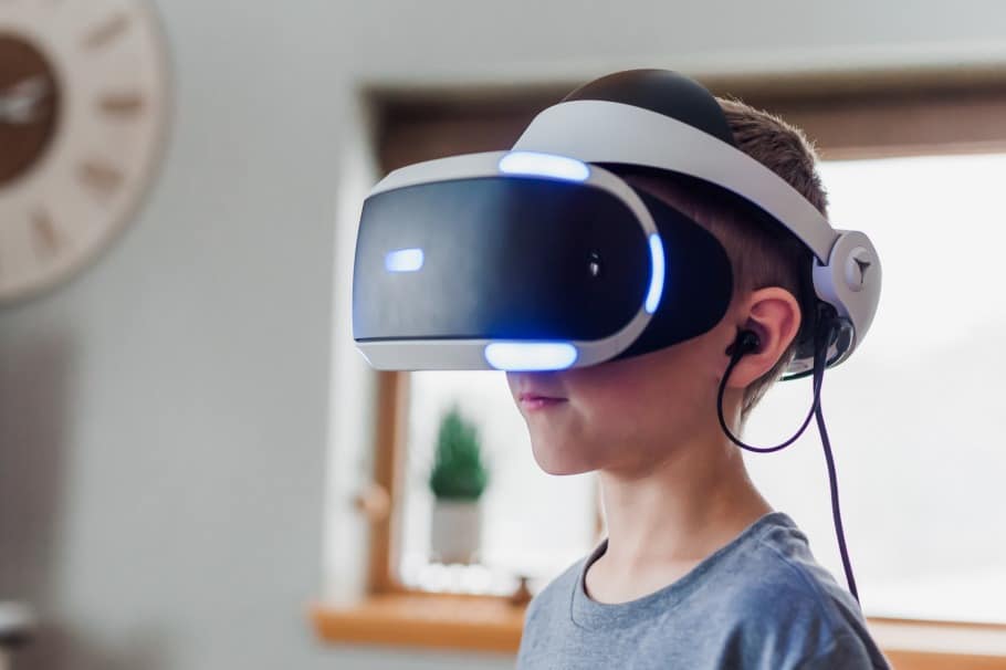 Benadrukken Ontdooien, ontdooien, vorst ontdooien Op de loer liggen Is PlayStation VR Worth It? (Simple Answer!) | The WiredShopper
