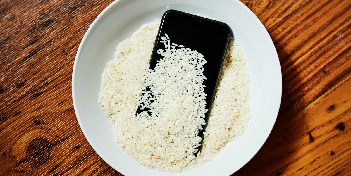 iphone in rice