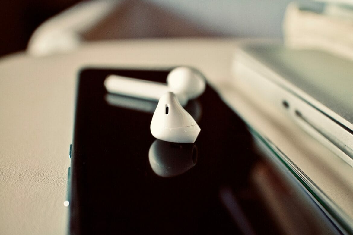 How To Clean Airpods