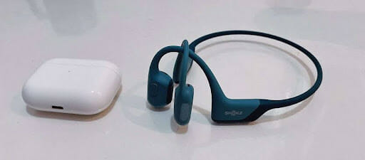 Air Conduction Headphones Vs. Bone Conduction Headphones