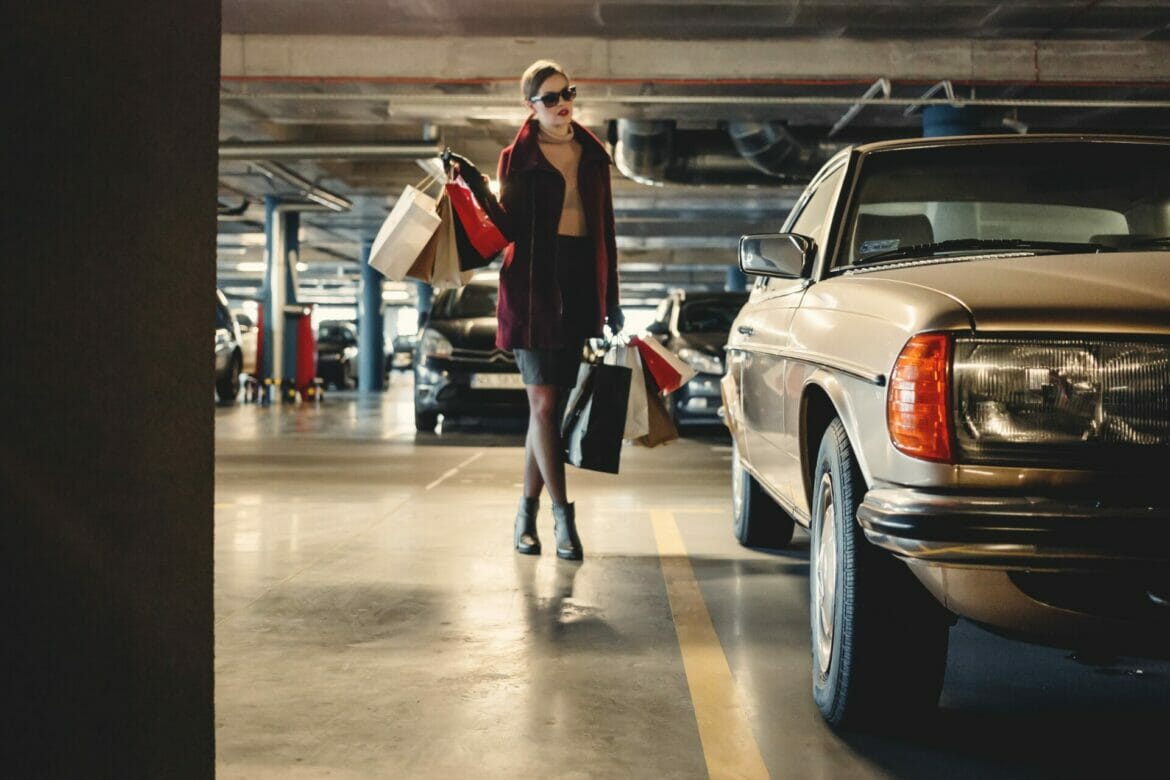 future-parking-lots-and-available-technologies