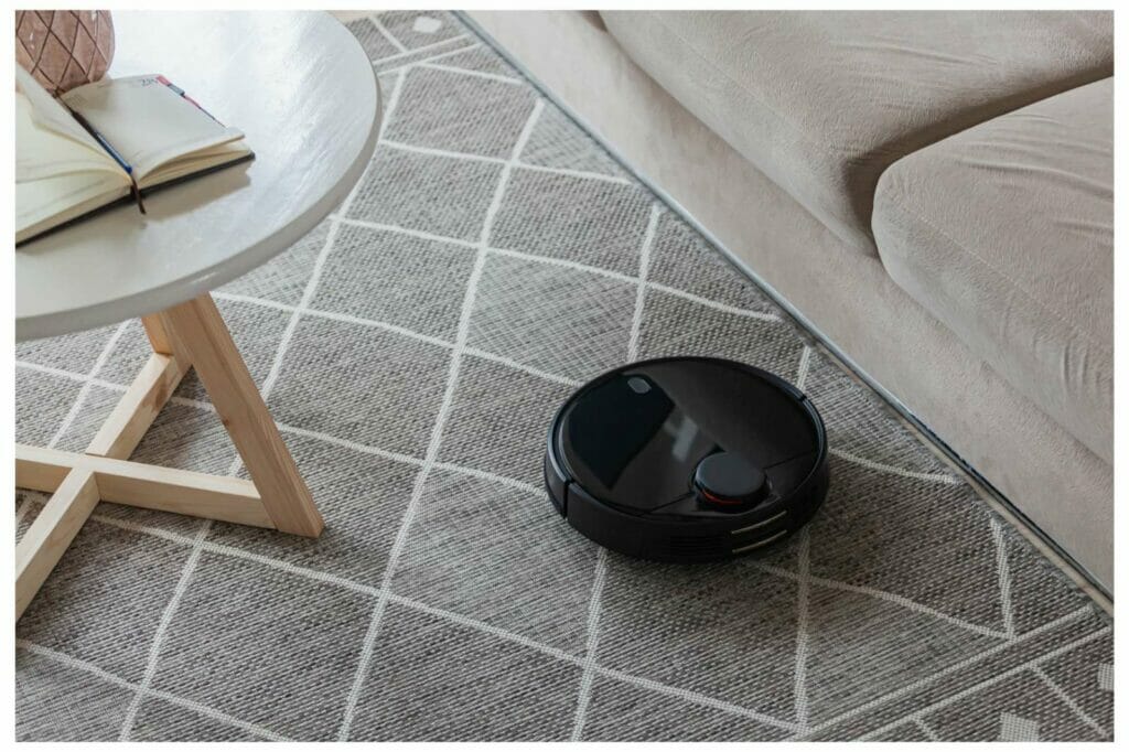robot vacuums on different types of carpeting 3